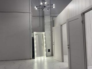 Сдаю помещение под магазин с коммуникациями фото 7 Москва