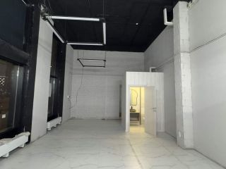 Сдаю помещение под магазин с коммуникациями фото 15 Москва