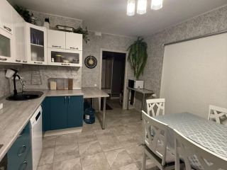 Продам трешку с мебелью видеонаблюдение фото Ивантеевка