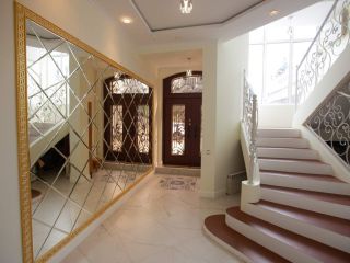 Продам кирпичный коттедж своя скважина подключена канализация фото Солнечногорск