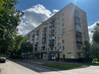 Продаю нежилое помещение на первой линии свободного назначения фото Москва