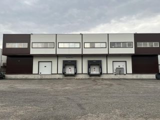 Продается складское помещение с коммуникациями имеется охрана фото Ломоносов