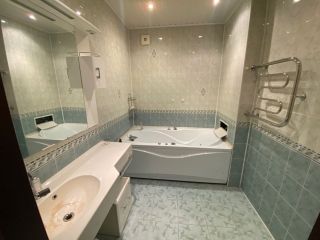 Продам трешку подключена канализация удобное расположение фото 19 Брянск