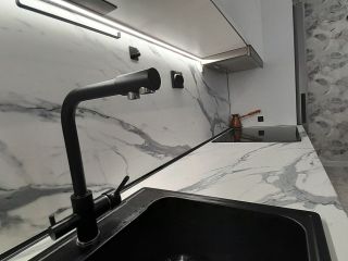 Продаю 2 комнатную квартиру евроремонт имеется охрана взрослый собственник фото 2 Краснодар