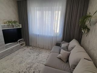 Продаю 2 комнатную квартиру евроремонт имеется охрана взрослый собственник фото 10 Краснодар