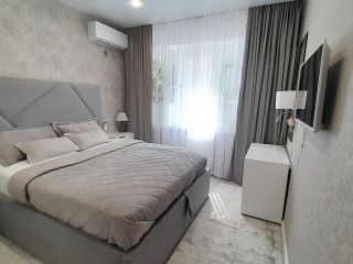 Продаю 2 комнатную квартиру евроремонт имеется охрана взрослый собственник фото 11 Краснодар