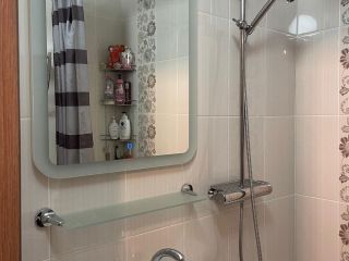 Продам 2 комнатную квартиру ремонт по западным стандартам с мебелью взрослый собственник фото 4 Красноярск