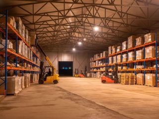 Сдаю складское помещение видеонаблюдение фото Всеволожск