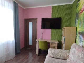 Продам 2 комнатную квартиру ремонт по авторскому проекту в центре города кирпичный фото 15 Омск