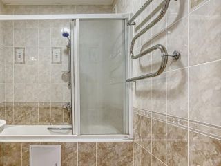 Продаю двушку взрослый собственник хорошее состояние фото 19 Москва