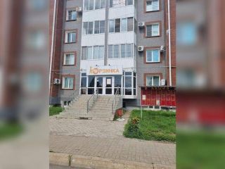 Продам магазин на первой линии фото Биробиджан