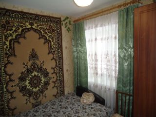 Продаю 2 комнатную квартиру косметический ремонт установлены пластиковые окна новые трубы фото 4 Саратов