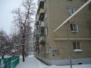 Продаю 2 комнатную квартиру косметический ремонт установлены пластиковые окна новые трубы фото 15 Саратов