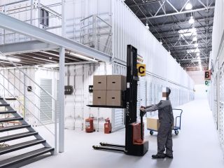 Сдаю помещение под склад имеется охрана фото 9 Москва