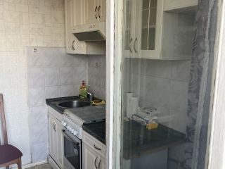 Продам 2 комнатную квартиру ухоженный подъезд с мебелью фото 2 Москва