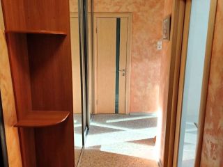 Продаю двушку ремонт по западным стандартам удобное расположение с мебелью фото 15 Магнитогорск