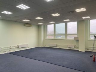 Сдаю офисное помещение имеется охрана фото Москва