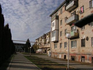 Продам 2 комнатную квартиру документы готовы кирпичный фото Черкесск