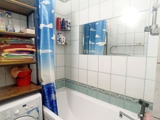 Продается 2 комнатная квартира косметический ремонт отличное место фото 16 Екатеринбург