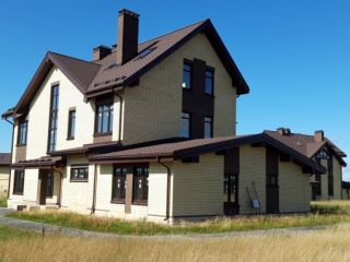 Продам кирпичный дом фото Выборг