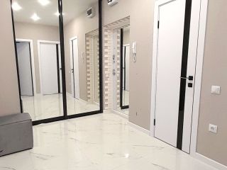 Продаю 2 комнатную квартиру евроремонт имеется охрана взрослый собственник фото 14 Краснодар