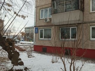 Продам однушку пластиковые окна есть документы фото 2 Красноярск