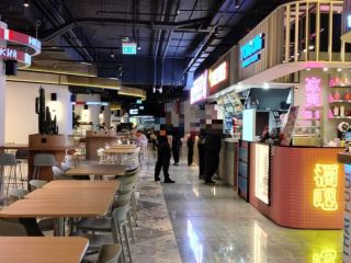 Сдам магазин на первой линии с мебелью фото 5 Москва