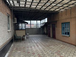 Продаю кирпичный дом есть электричество подключена канализация фото 8 Ростов-на-Дону