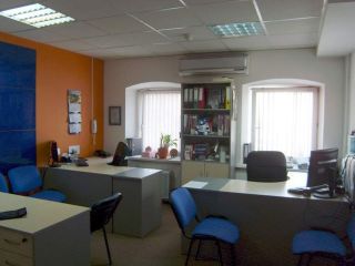 Сдам офис отдельный вход фото Москва