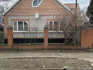 Продам кирпичный дом есть электричество подключена канализация фото Ростов-на-Дону