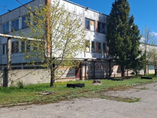 Продаю помещение свободного назначения с газовым отоплением подключена канализация фото 2 Остров