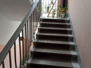 Продаю двушку косметический ремонт с мебелью пластиковые окна фото 10 Красноярск