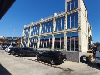 Сдам магазин панорамные окна есть электричество фото 2 Сочи