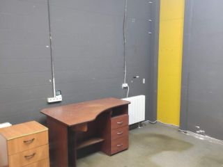 Сдается помещение под магазин есть электричество на первой линии фото 3 Санкт-Петербург