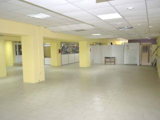 Сдам помещение под магазин на первой линии фото 4 Новосибирск