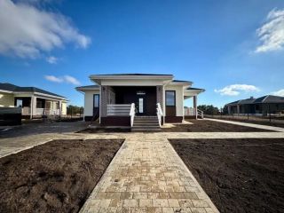 Продаю кирпичный дом с коммуникациями под индивидуальное жилищное строительство фото 5 Симферополь