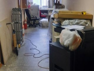 Продаю помещение свободного назначения есть электричество асфальтная дорога фото 10 Южно-Сахалинск