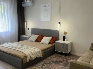 Продаю однокомнатную квартиру с мебелью евроремонт фото Армавир