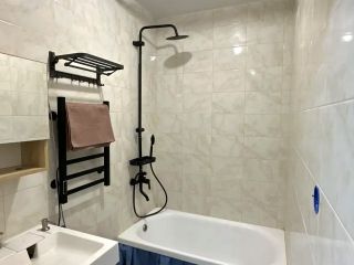 Продаю 1 комнатную квартиру ремонт по западным стандартам фото 6 Краснодар