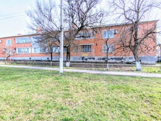 Продам 3 комнатную квартиру с коммуникациями ухоженный подъезд фото Выселки