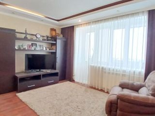 Продаю однушку косметический ремонт установлены пластиковые окна в отличном состоянии фото 2 Гай