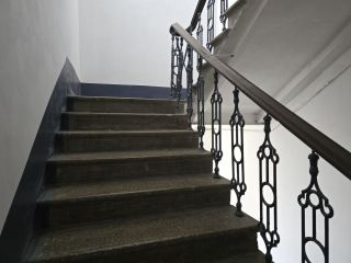 Продаю четырешку необходим косметический ремонт есть документы фото 26 Севастополь