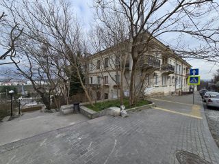 Продаю четырешку необходим косметический ремонт есть документы фото 30 Севастополь