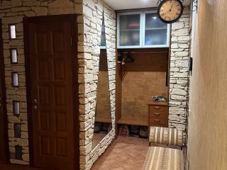 Продам 2 комнатную квартиру взрослый собственник евроремонт фото Москва