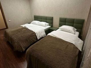 Продаю трешку установлены пластиковые окна с мебелью фото 10 Карачаевск