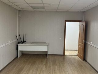 Сдаю офисное помещение на первой линии отдельно стоящий фото 10 Москва