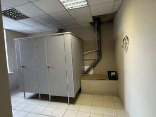 Сдается торговую площадь на первой линии с коммуникациями фото 2 Екатеринбург