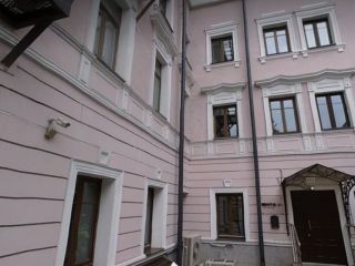 Сдаю помещение свободного назначения охраняемая территория фото Москва