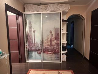 Продаю трешку шикарный ремонт в центре города с мебелью фото 9 Ногинск