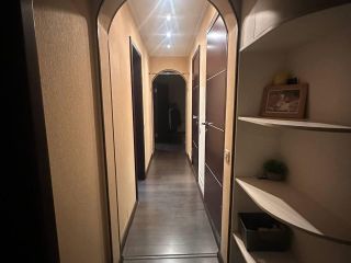 Продаю трешку шикарный ремонт в центре города с мебелью фото 12 Ногинск